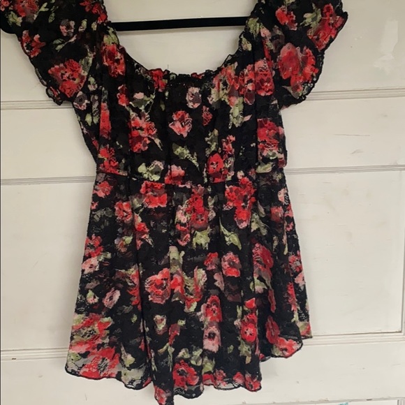 Almost Famous Tops - Lacy floral blouse